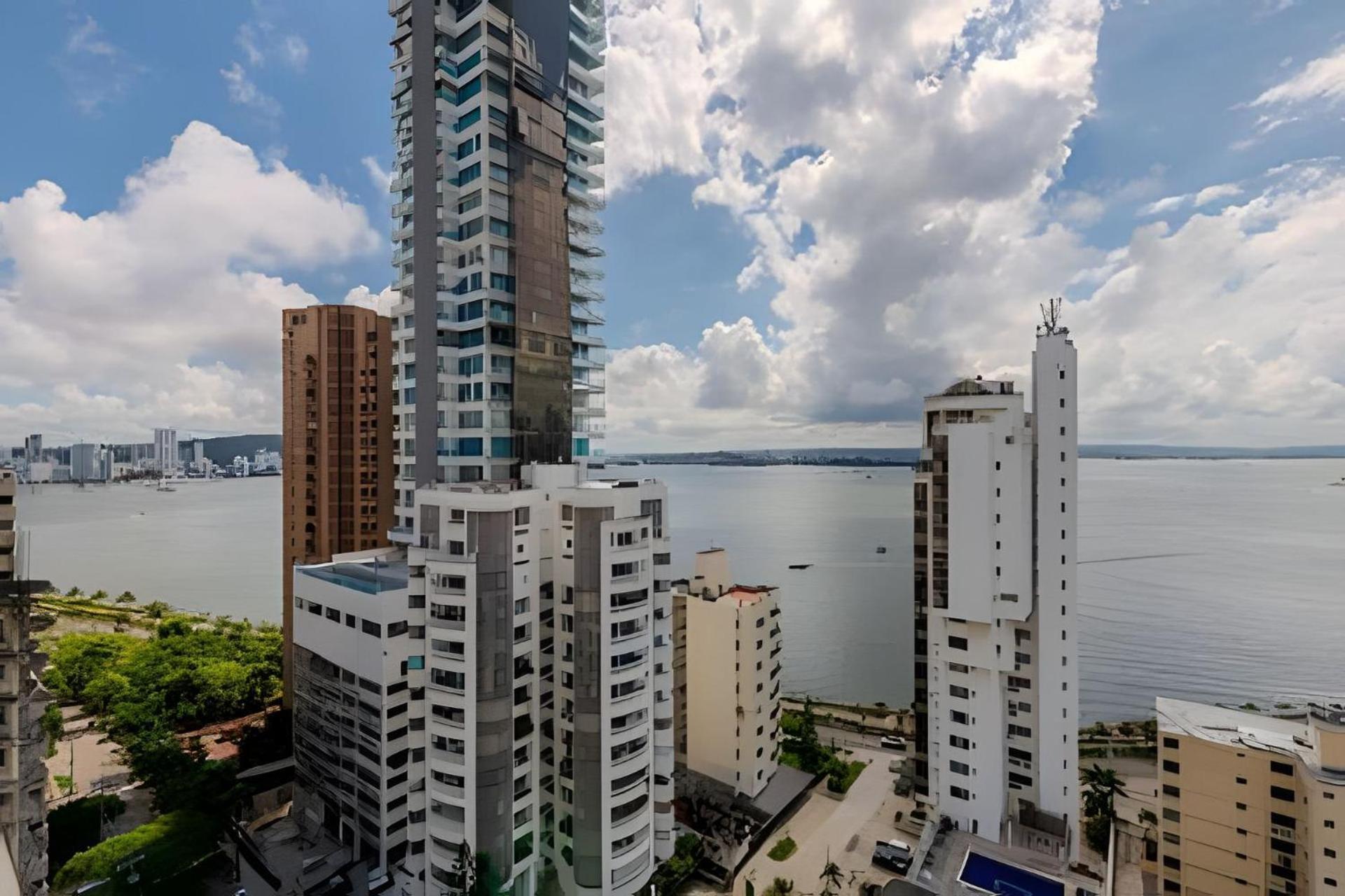 16th Floor Infinitum 1 Bedroom Apartamento